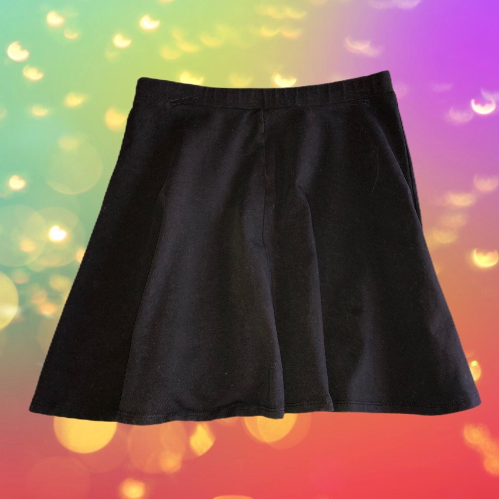 BLACK MINI SKIRT